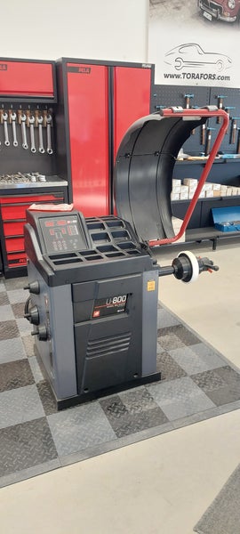 Tasapainotuskone U-800